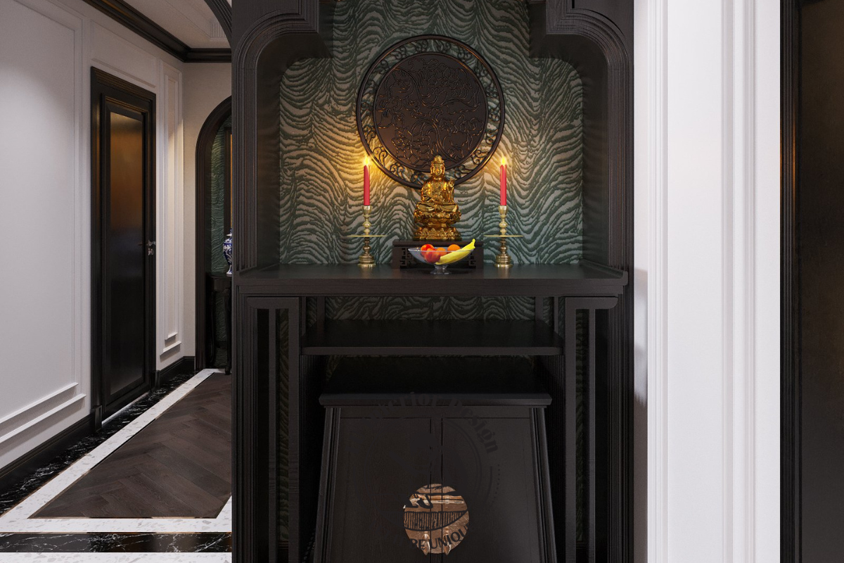 Bàn thờ Phật Indochine phù điêu đồng giấy dán tường sóng xanh nến đỏ ánh sáng ấm tạo không gian linh thiêng