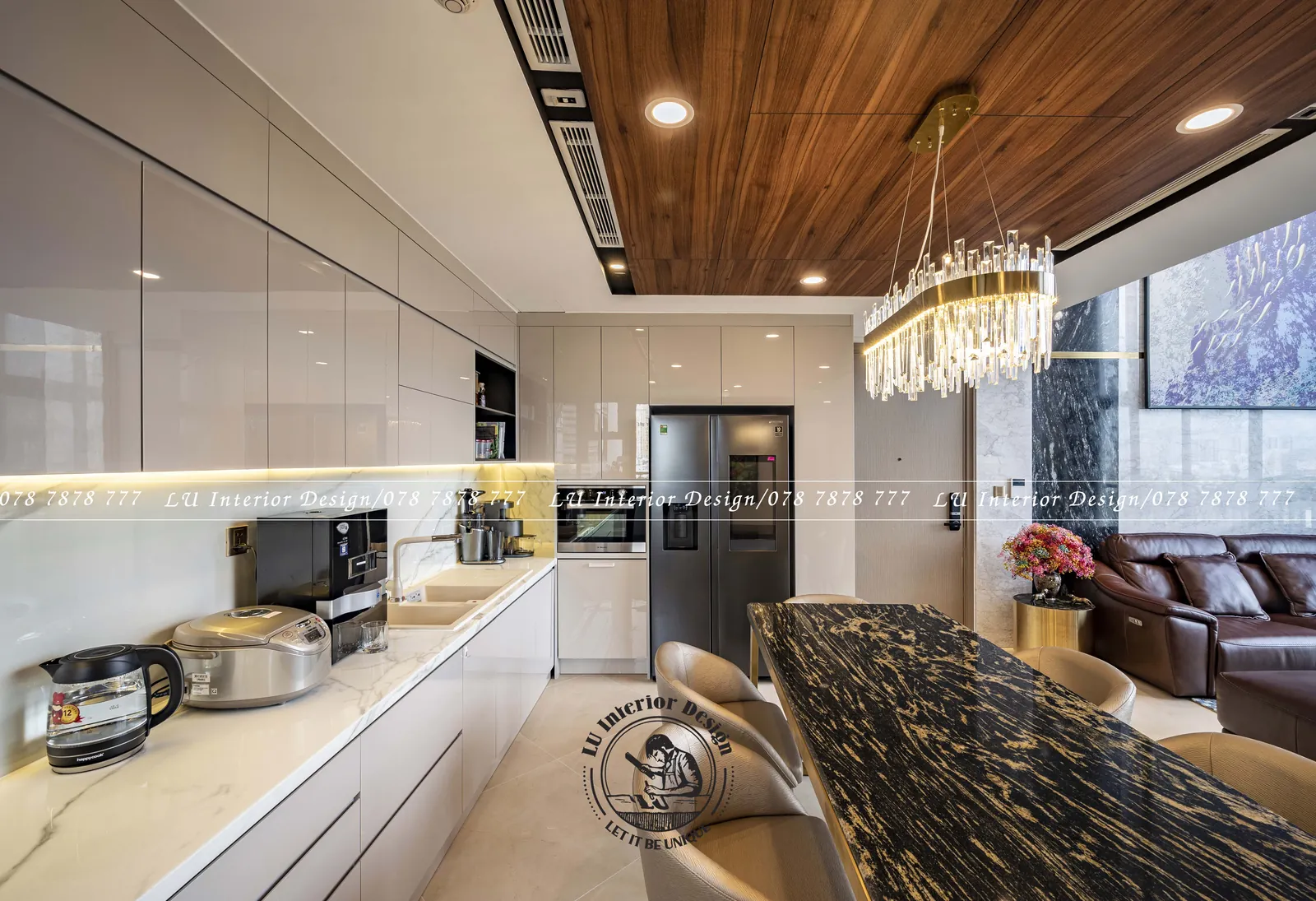 Bếp tủ trắng bóng với thiết bị âm tủ – hình ảnh thực tế công trình căn hộ Duplex 3PN 148m² – LU Design
