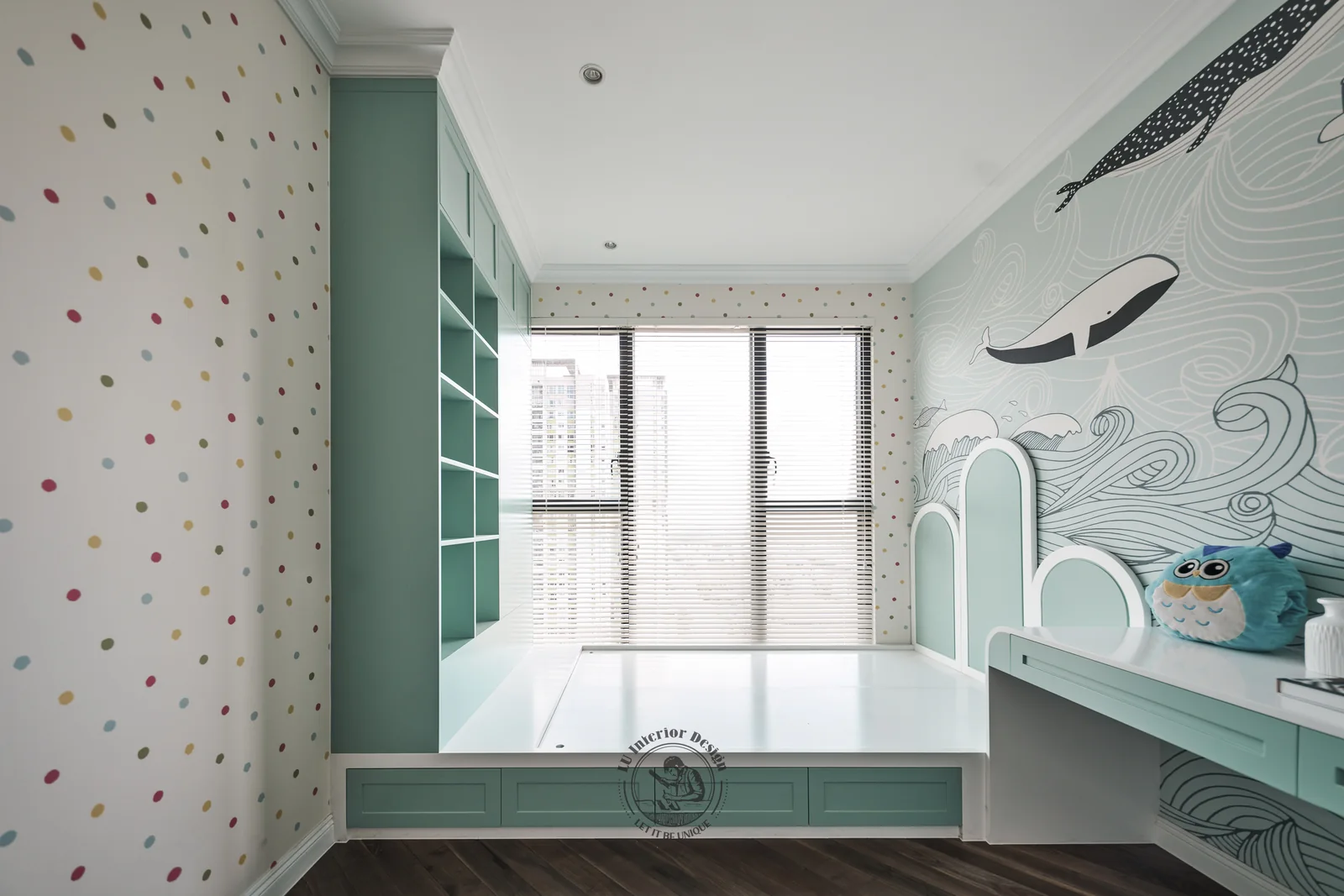Tủ kệ xanh ngọc phòng bé trai – hình ảnh thực tế công trình căn hộ Feliz En Vista – LU Design