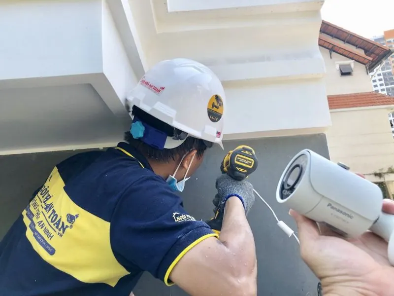 Lắp đặt camera giám sát công trường