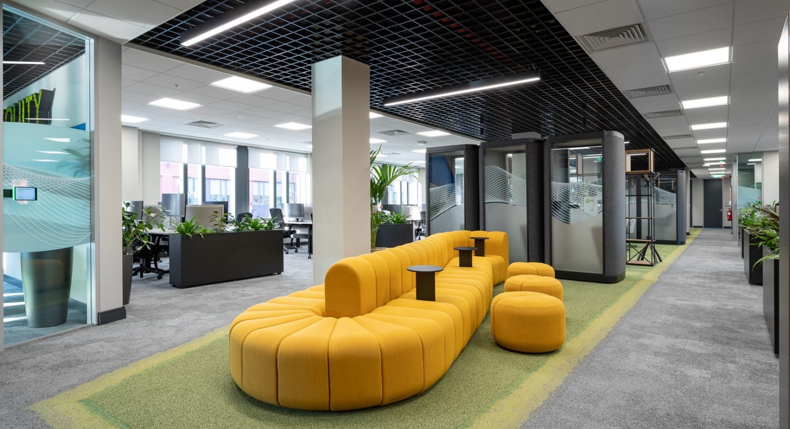 Không gian xanh giúp nhân viên thoải mái làm việc | Nguồn: Office Snapshots.