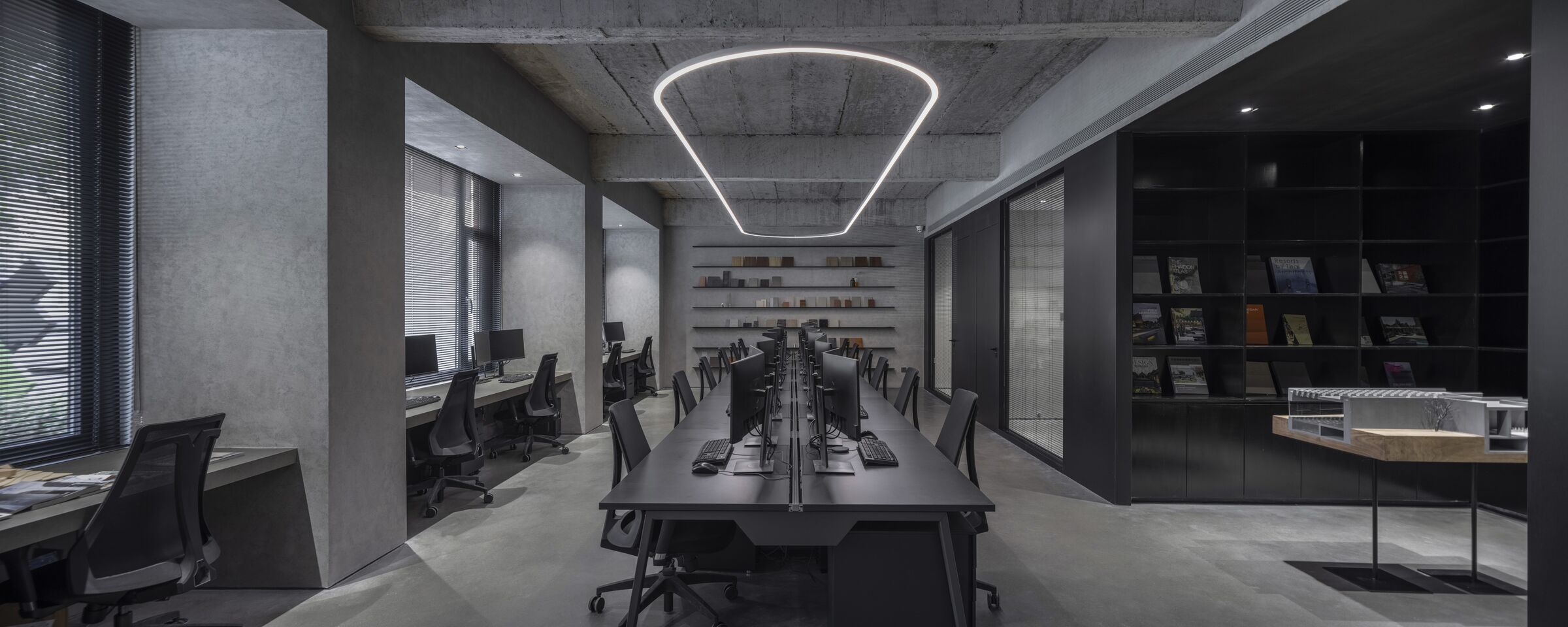 Thiết kế nội thất văn phòng đẹp theo phong cách công nghiệp - Industrial | Nguồn: Internet.