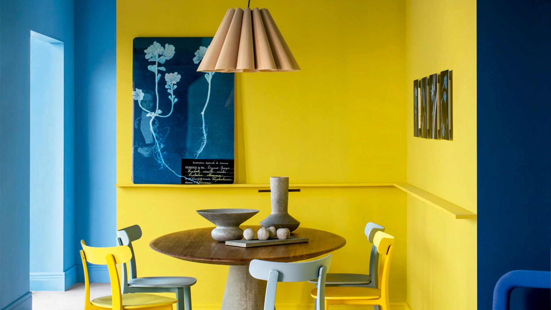 Ứng dụng phối màu tương trong thiết kế nội thất phòng ăn xanh - vàng | Nguồn ảnh: Internet.